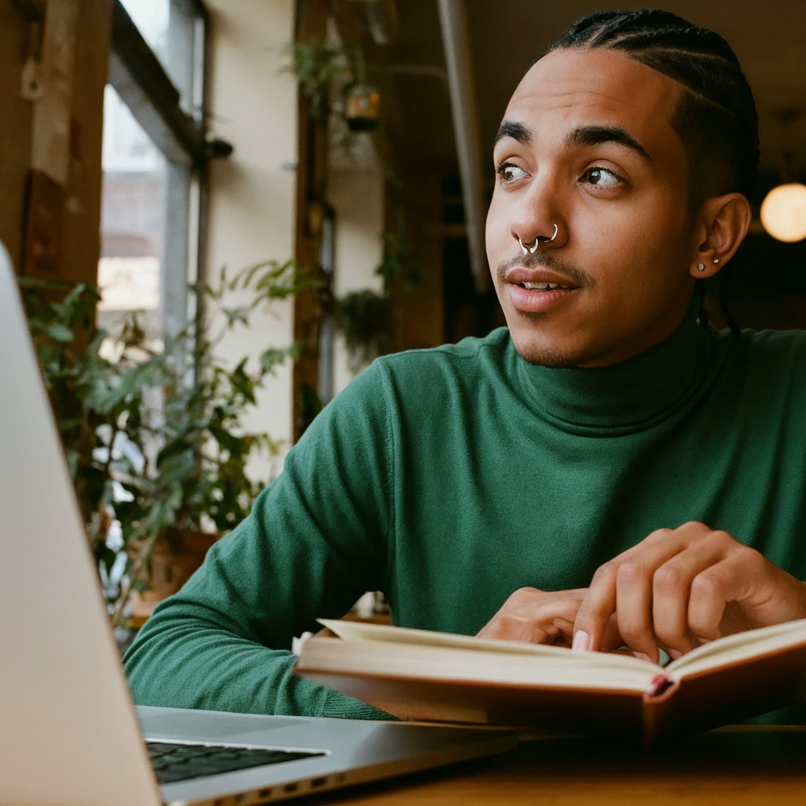 How Course Creators Use Instagram DM Automation to Sell on Autopilot